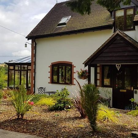 Rowan Cottages With Panoramic Views Of The Stiperstones And Walks On The Doorstep Shrewsbury Exteriör bild