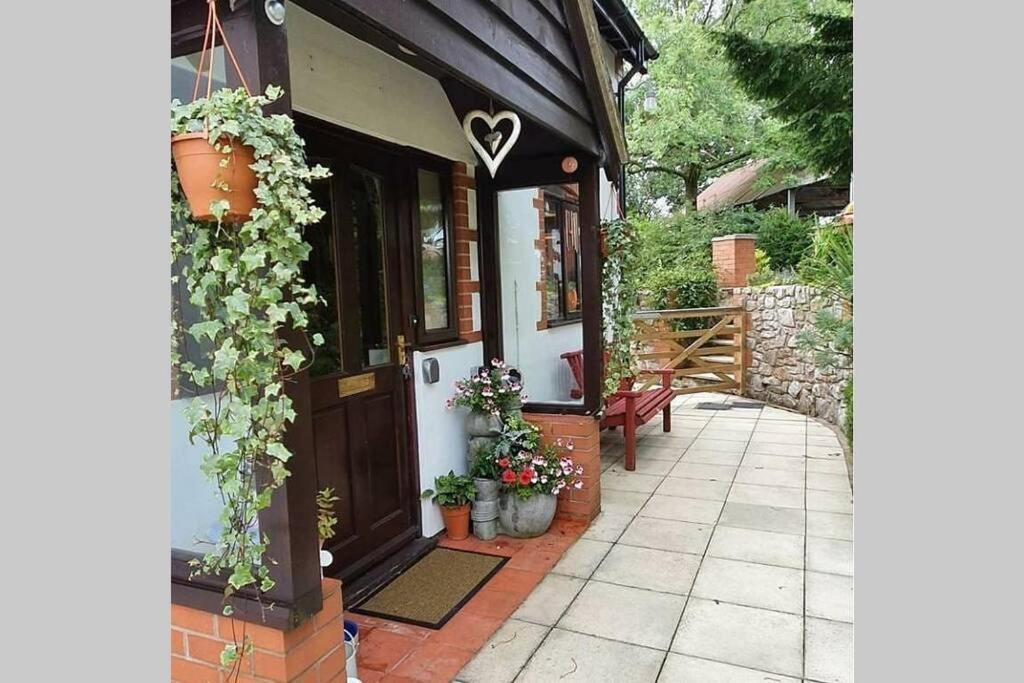 Rowan Cottages With Panoramic Views Of The Stiperstones And Walks On The Doorstep Shrewsbury Exteriör bild