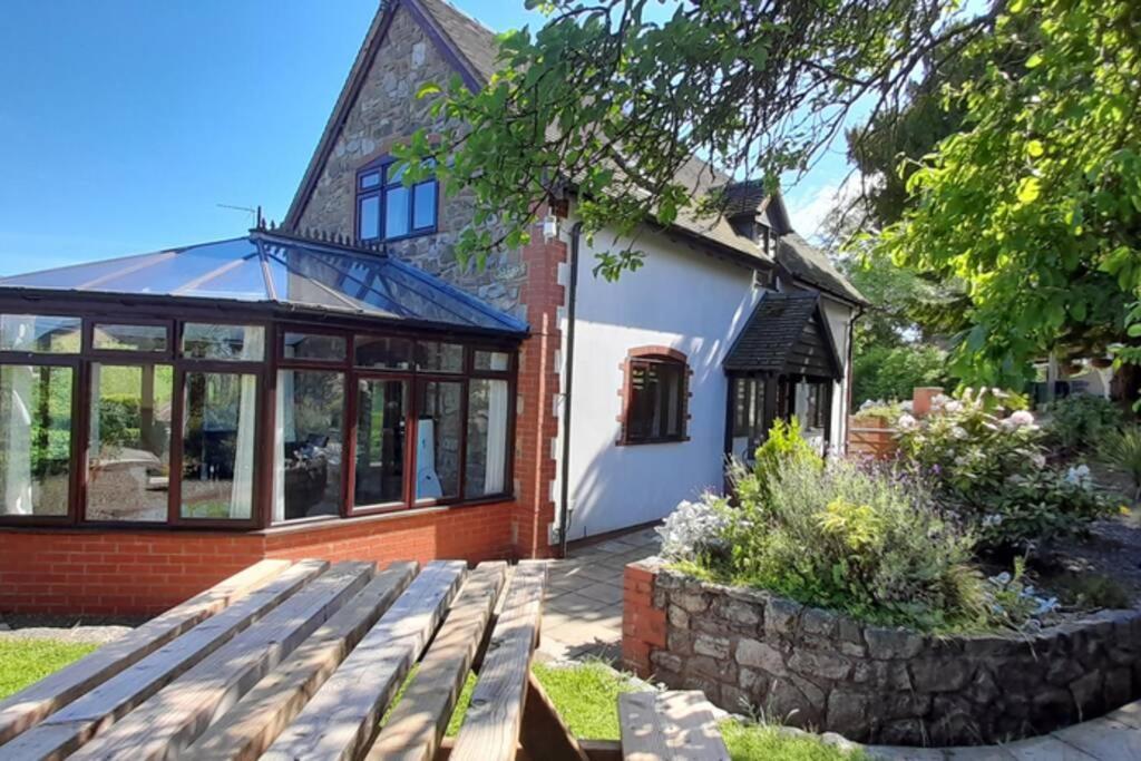 Rowan Cottages With Panoramic Views Of The Stiperstones And Walks On The Doorstep Shrewsbury Exteriör bild