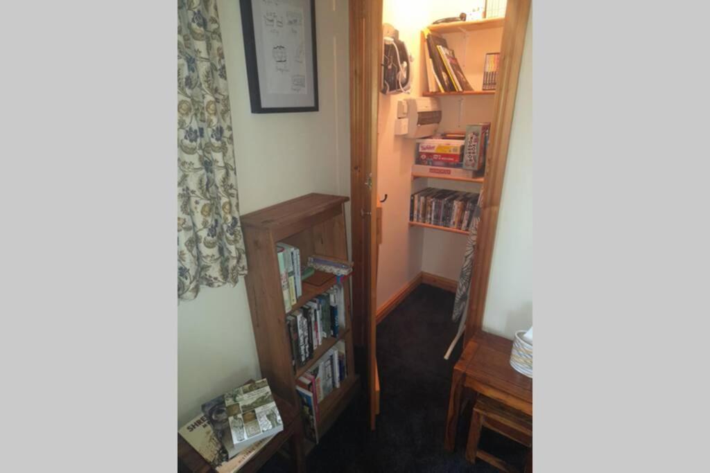 Rowan Cottages With Panoramic Views Of The Stiperstones And Walks On The Doorstep Shrewsbury Exteriör bild